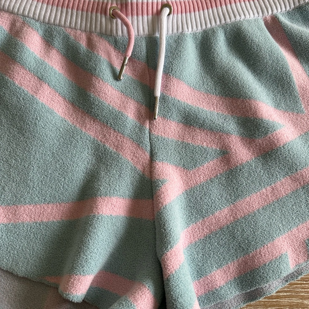 SER.O.YA Pastel Blue and Pink Striped Short-Sleeve Top - Picture 11 of 12